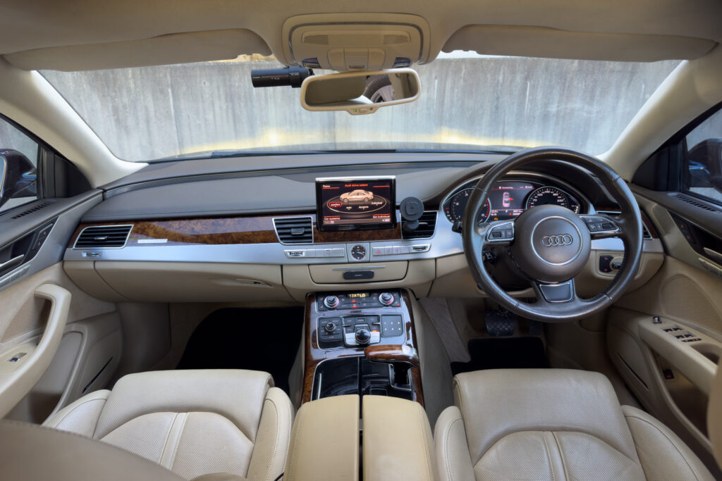 Car Image 4