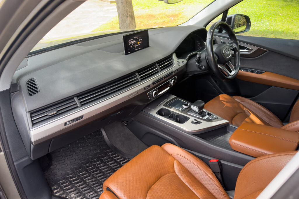 Car Image 20
