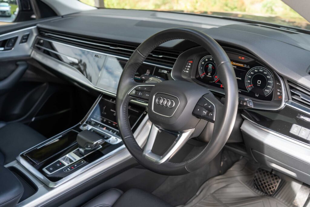 Car Image 20