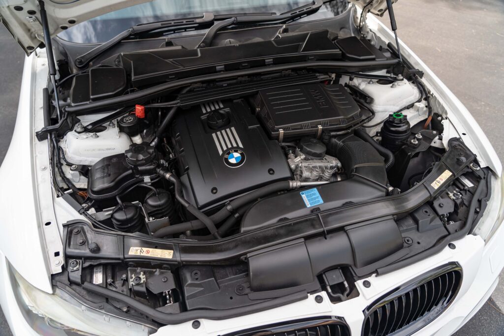 Car Image 23
