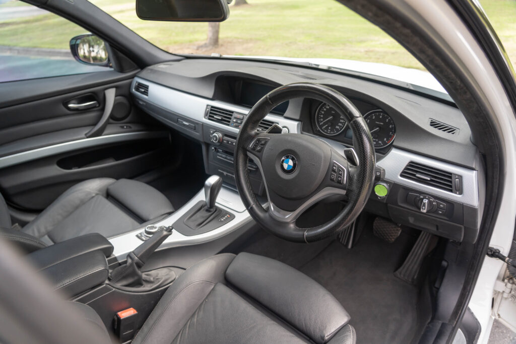 Car Image 15