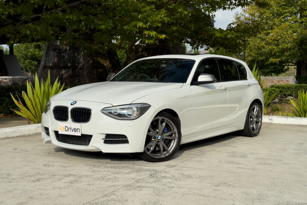 Car Image 9
