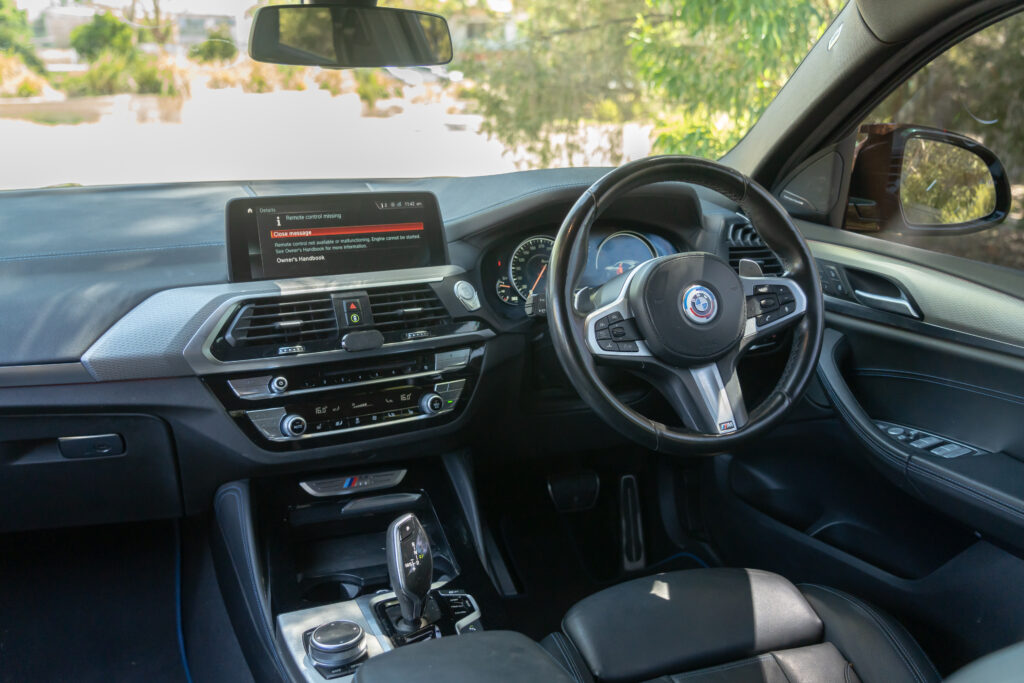 Car Image 17