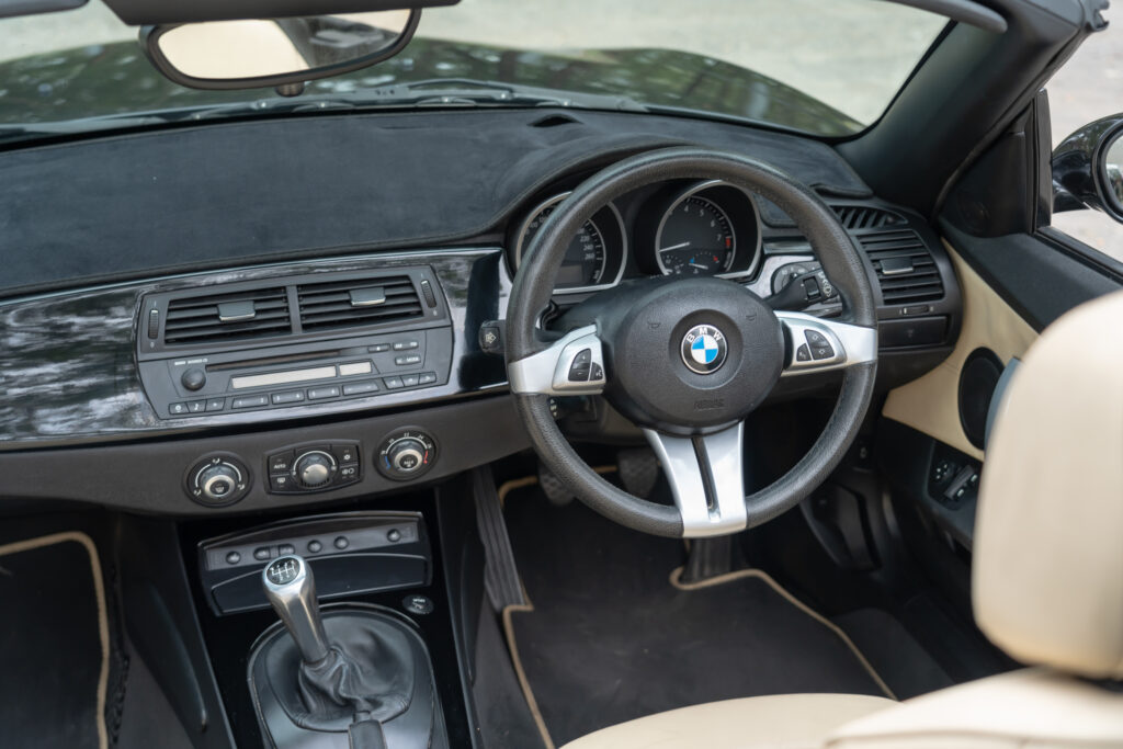 Car Image 20