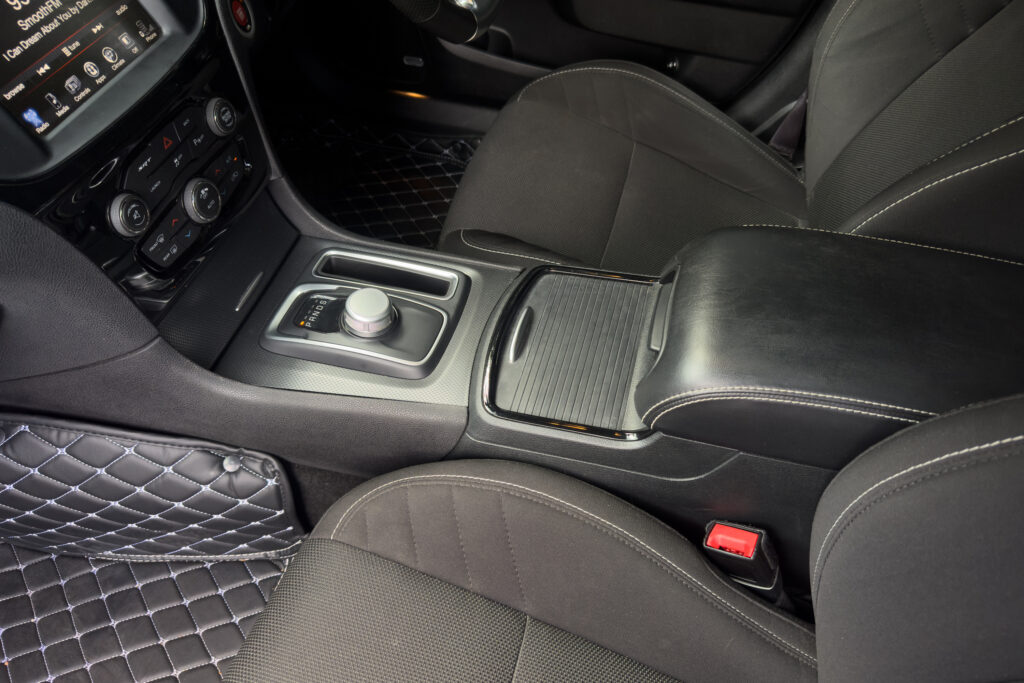 Car Image 19
