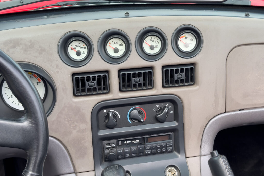 Car Image 9