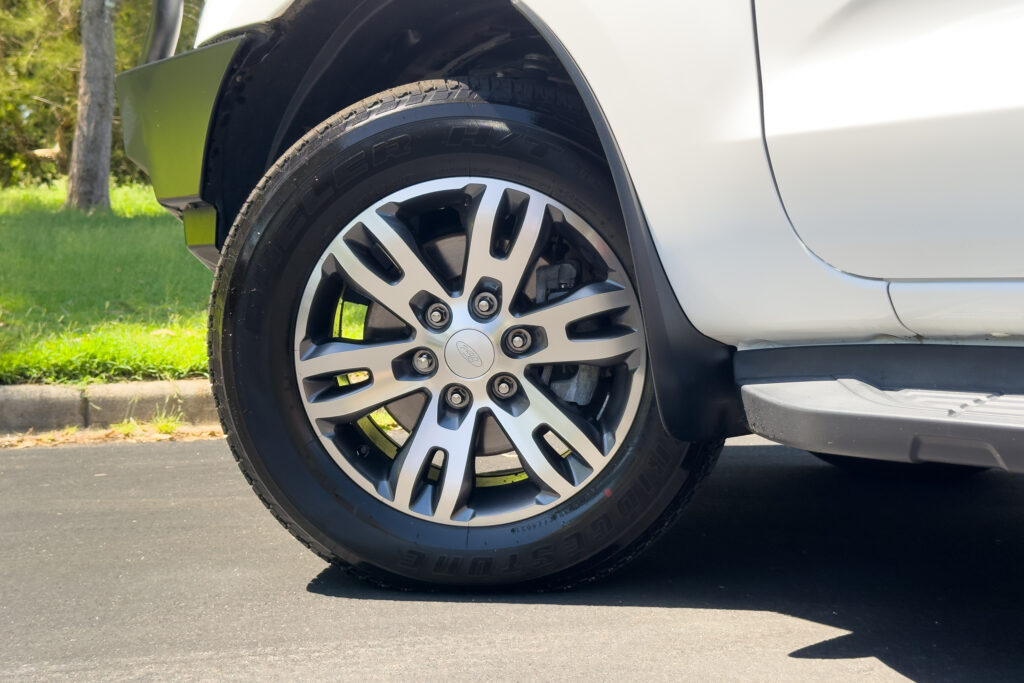 Car Image 13