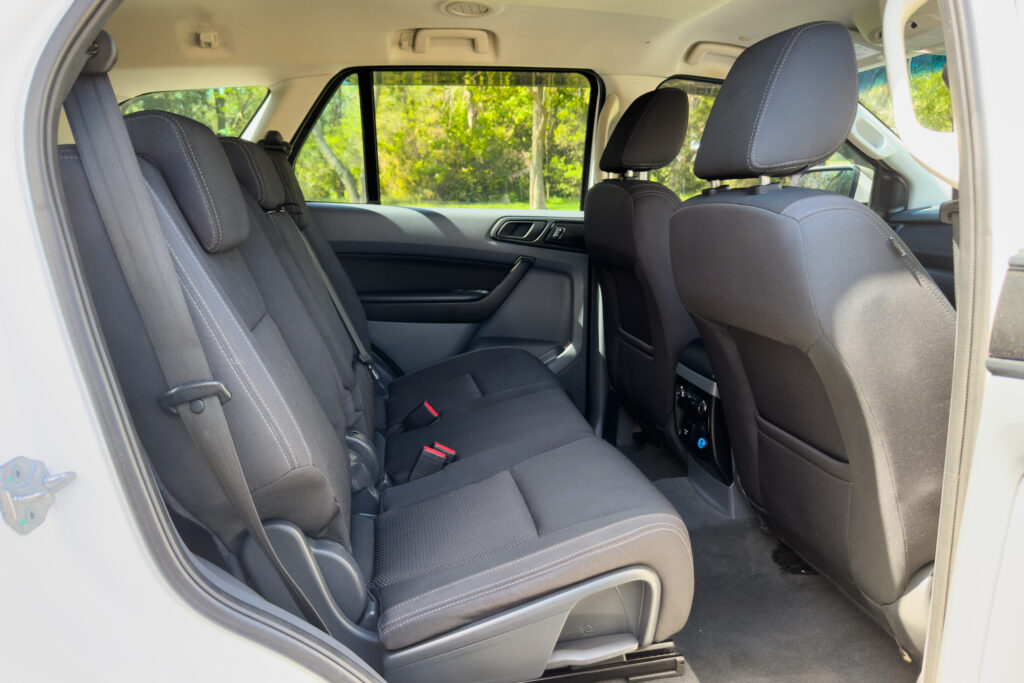 Car Image 19