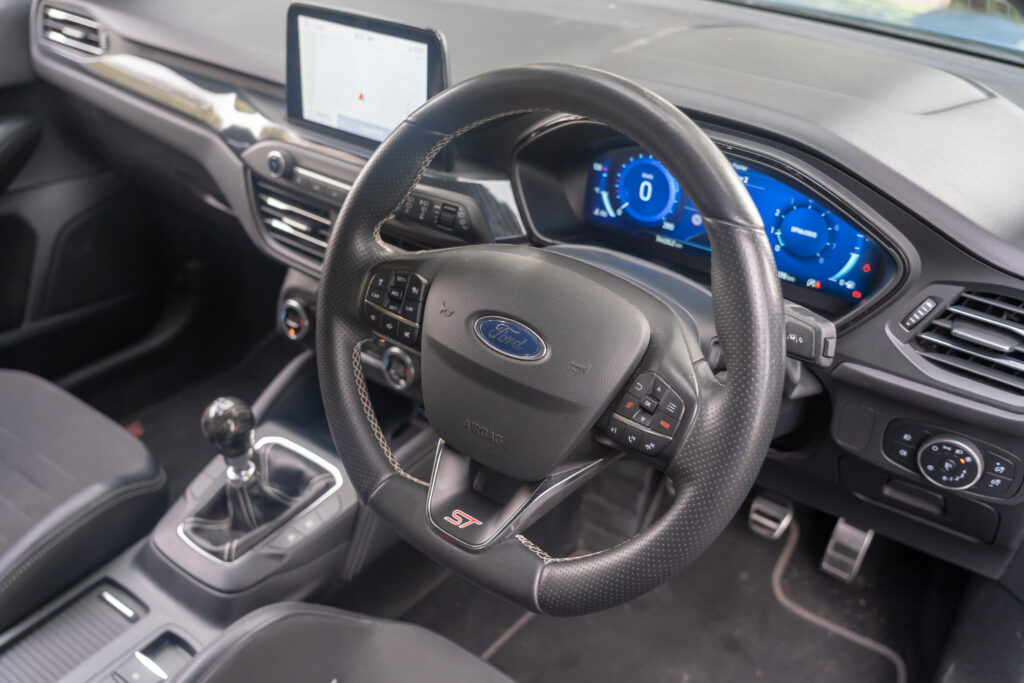Car Image 17