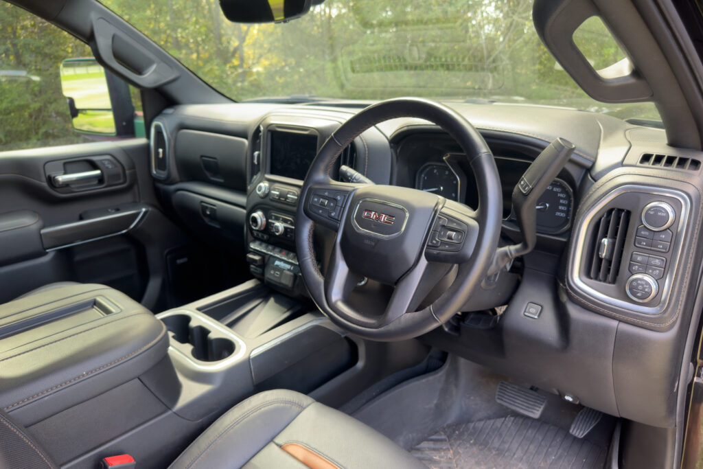 Car Image 18