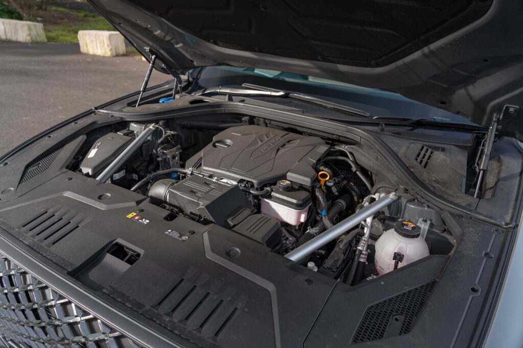 Car Image 21