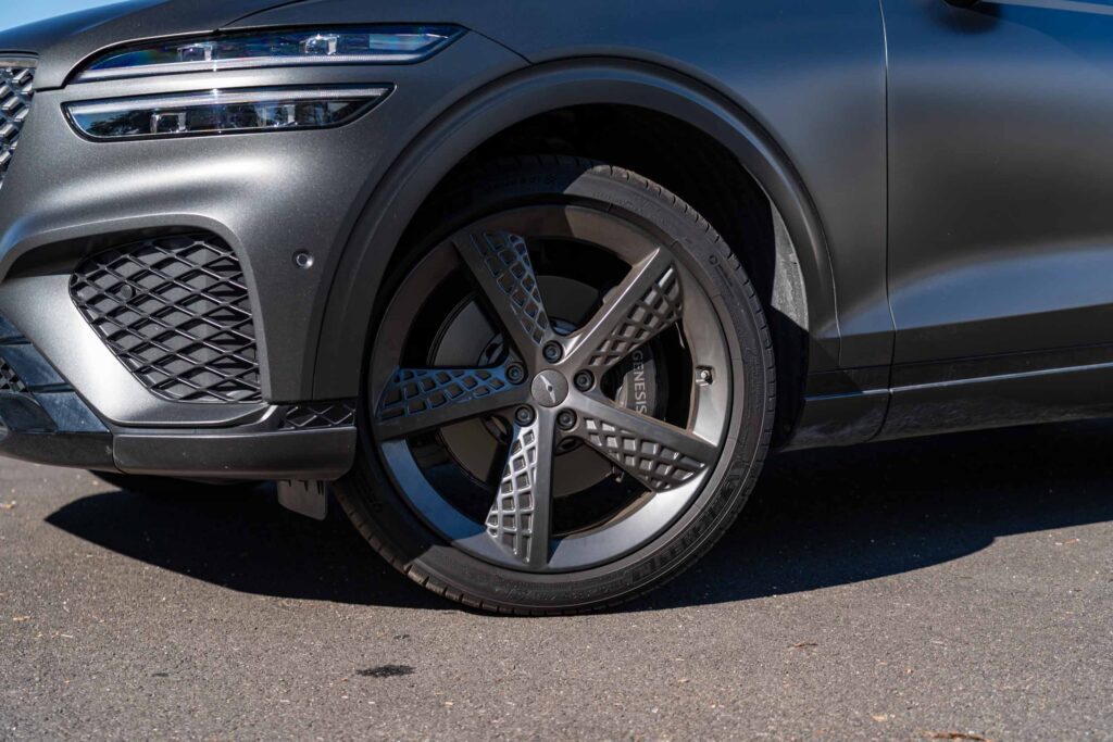 Car Image 8