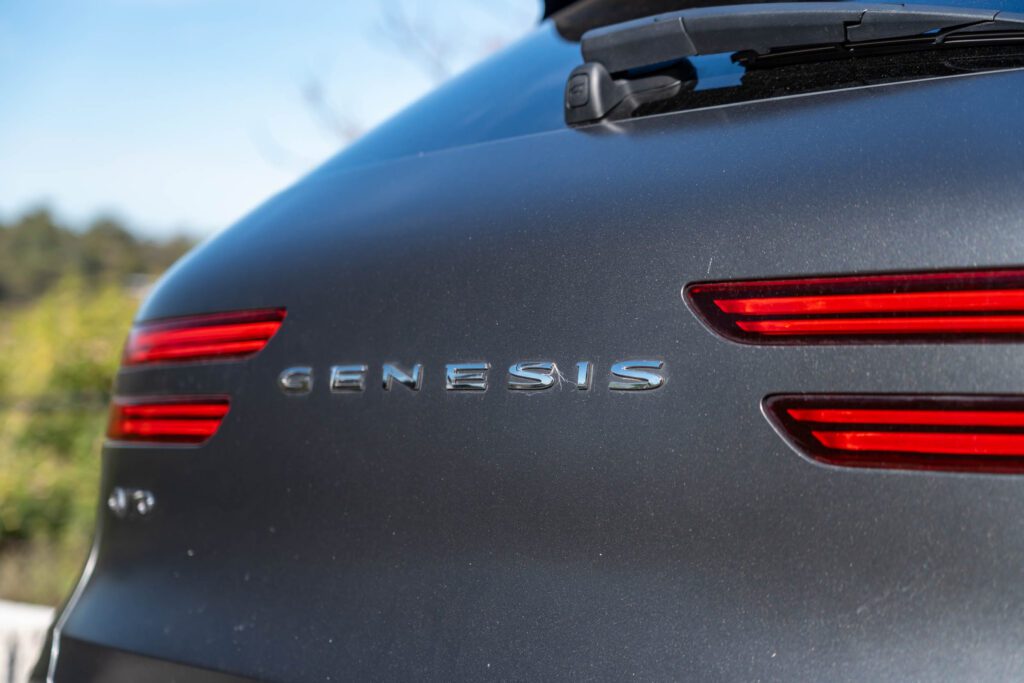 Car Image 9