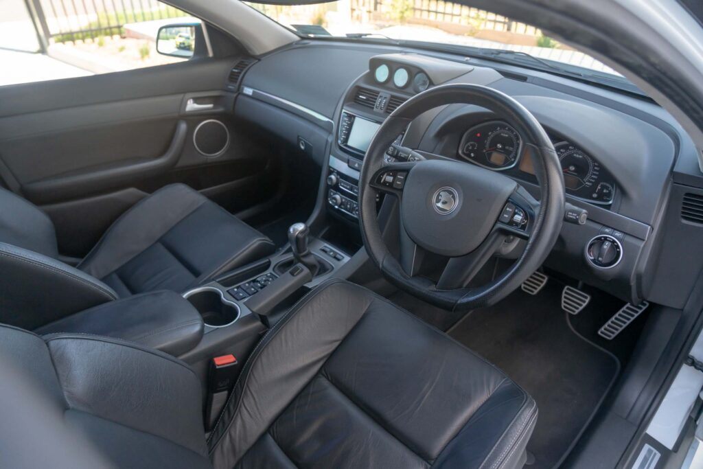 Car Image 24
