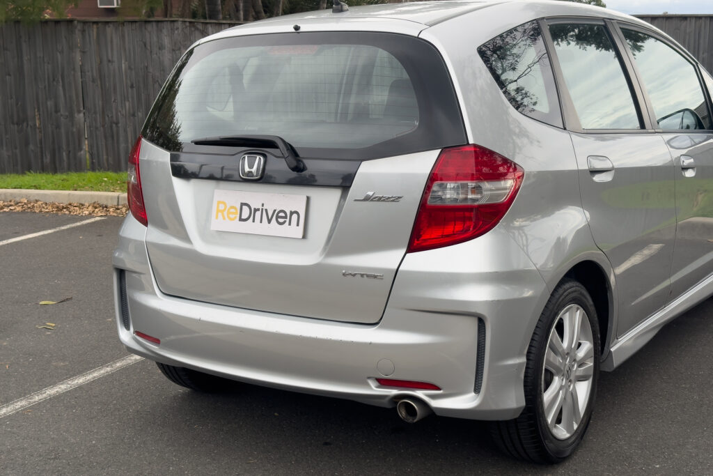 Car Image 9