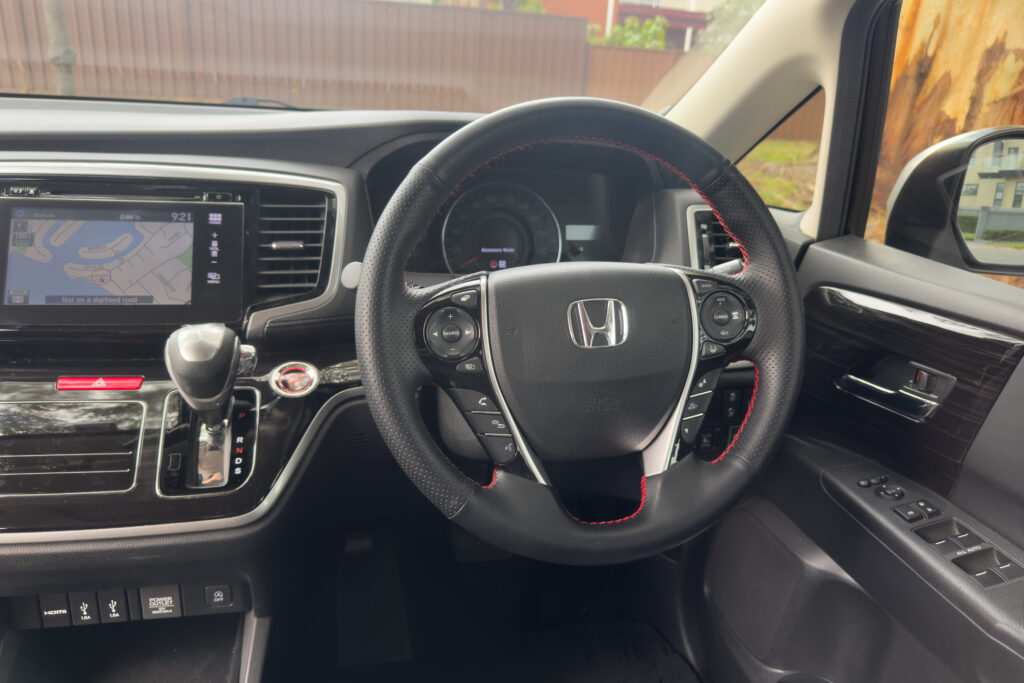 Car Image 16