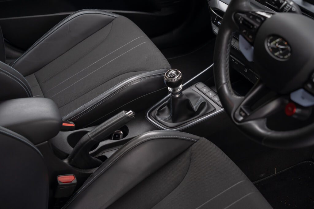Car Image 18