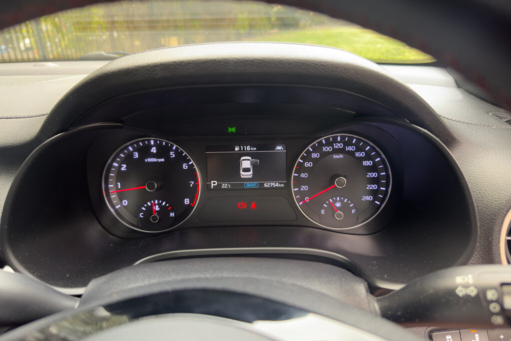 Car Image 16