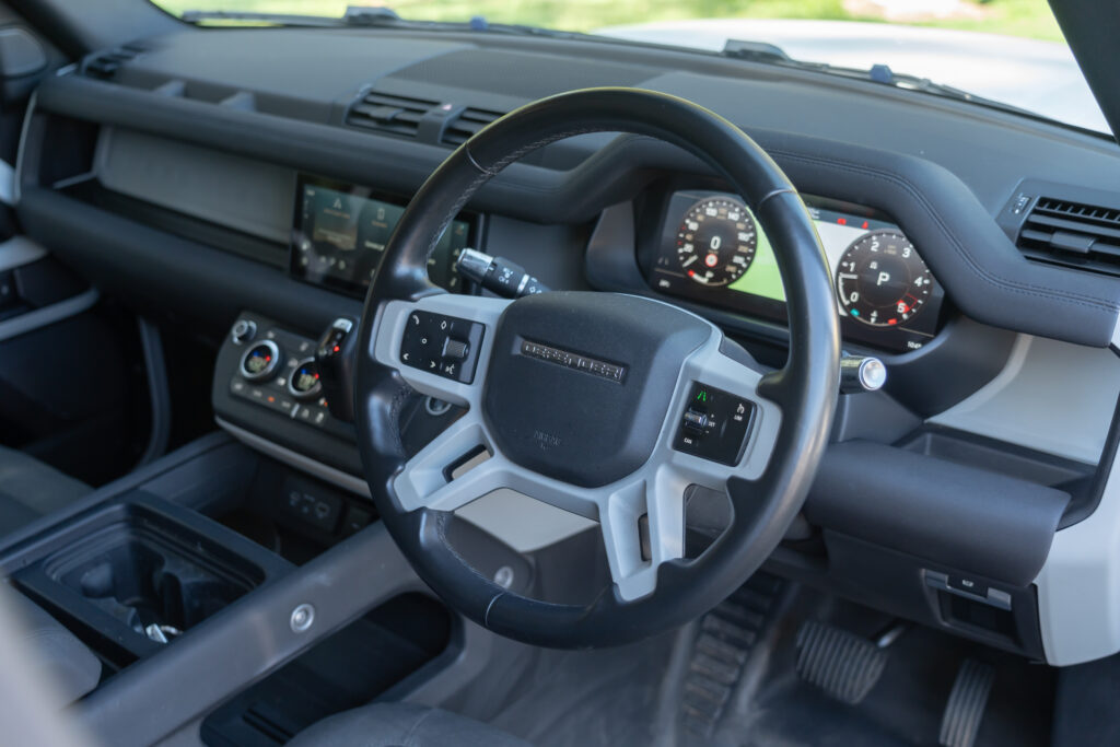 Car Image 12