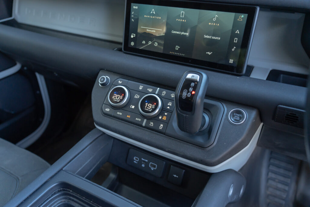 Car Image 15