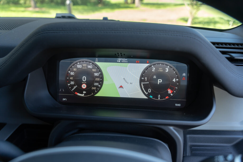 Car Image 16