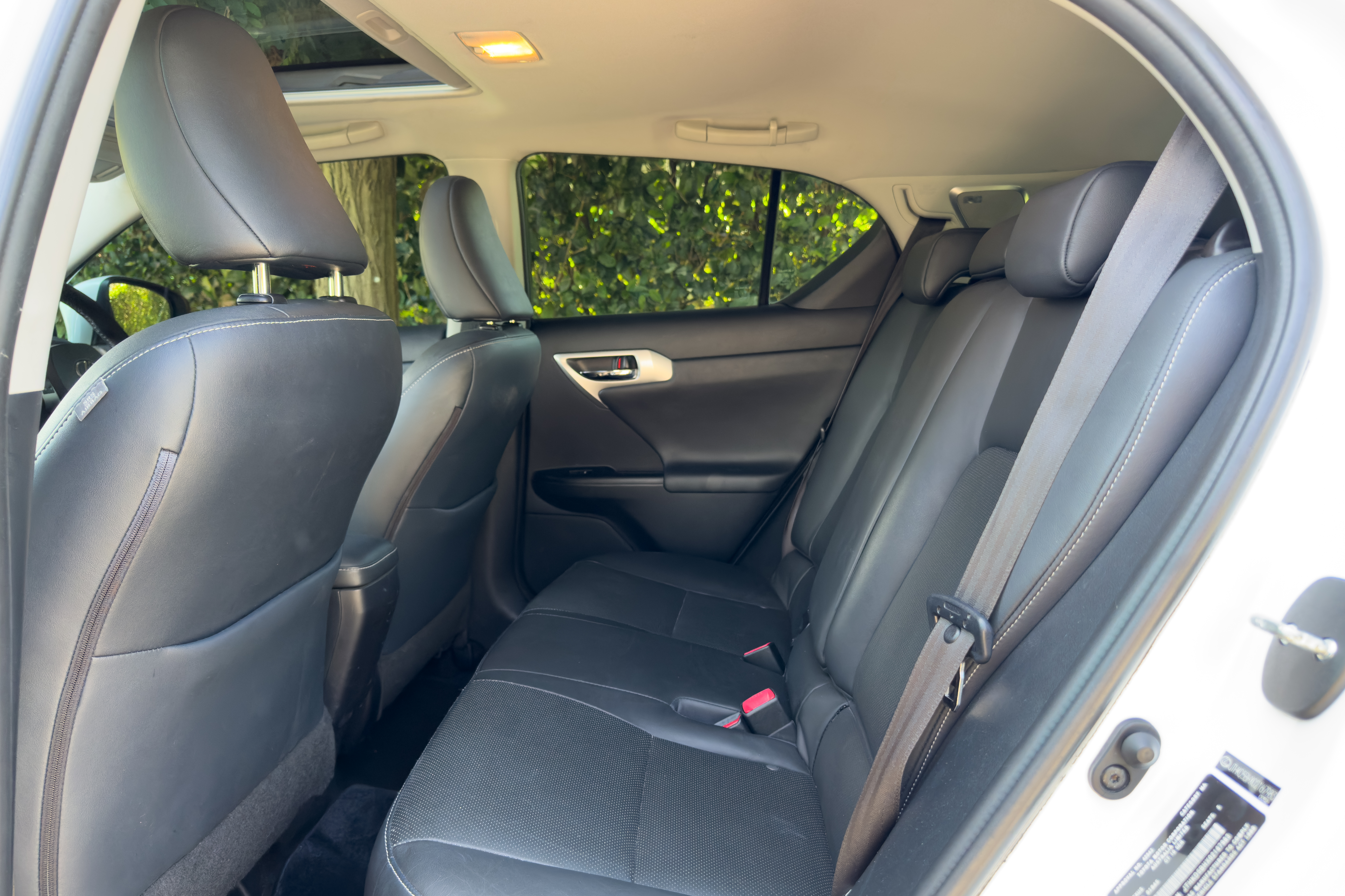 Car Image 14