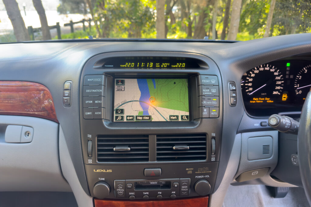 Car Image 15