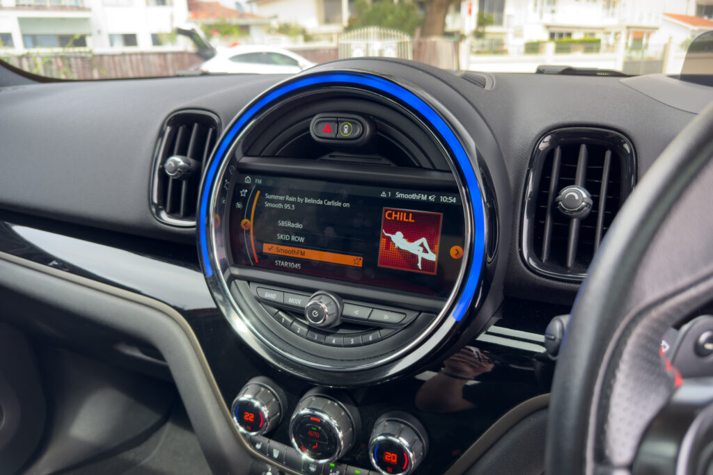 Car Image 17