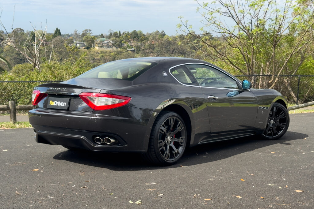 Car Image 10