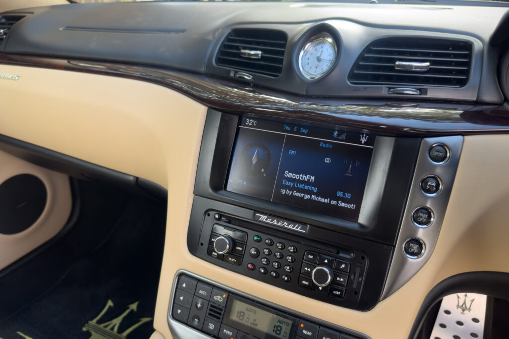 Car Image 20