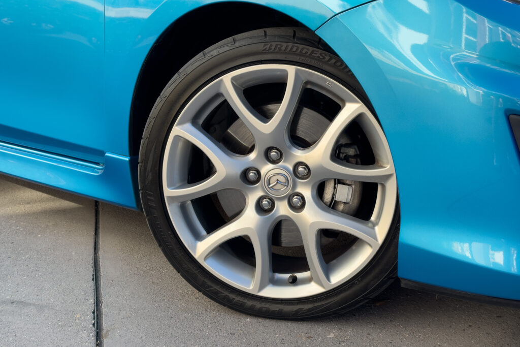Car Image 9
