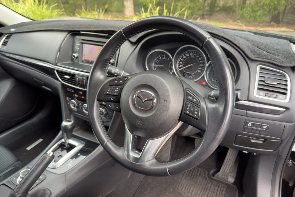 Car Image 12