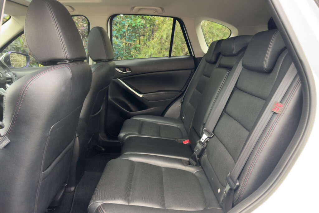 Car Image 17