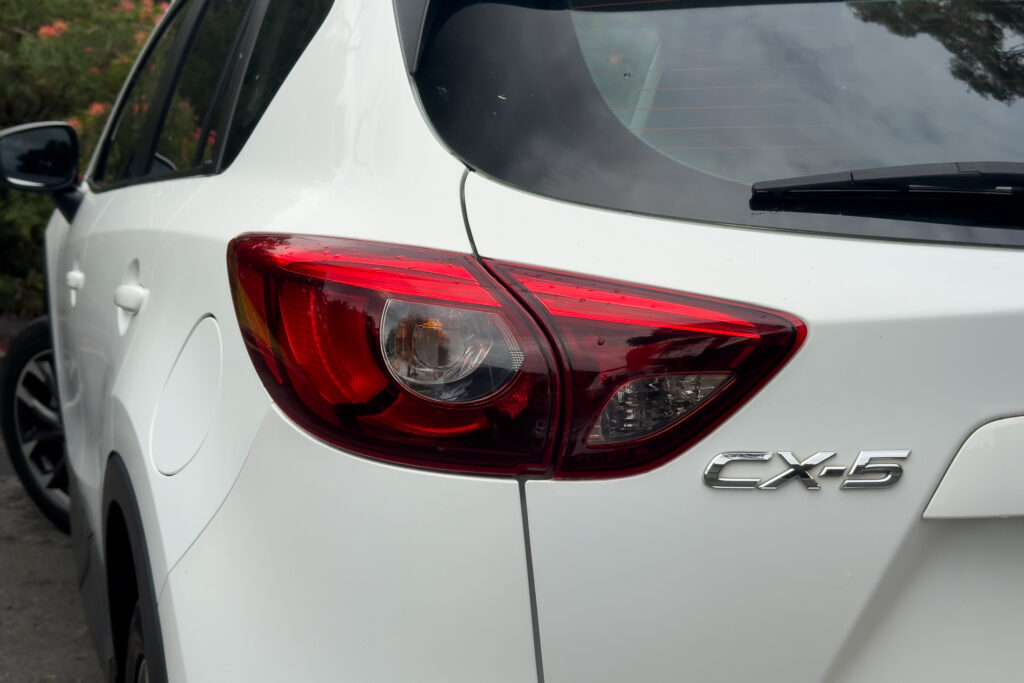 Car Image 9