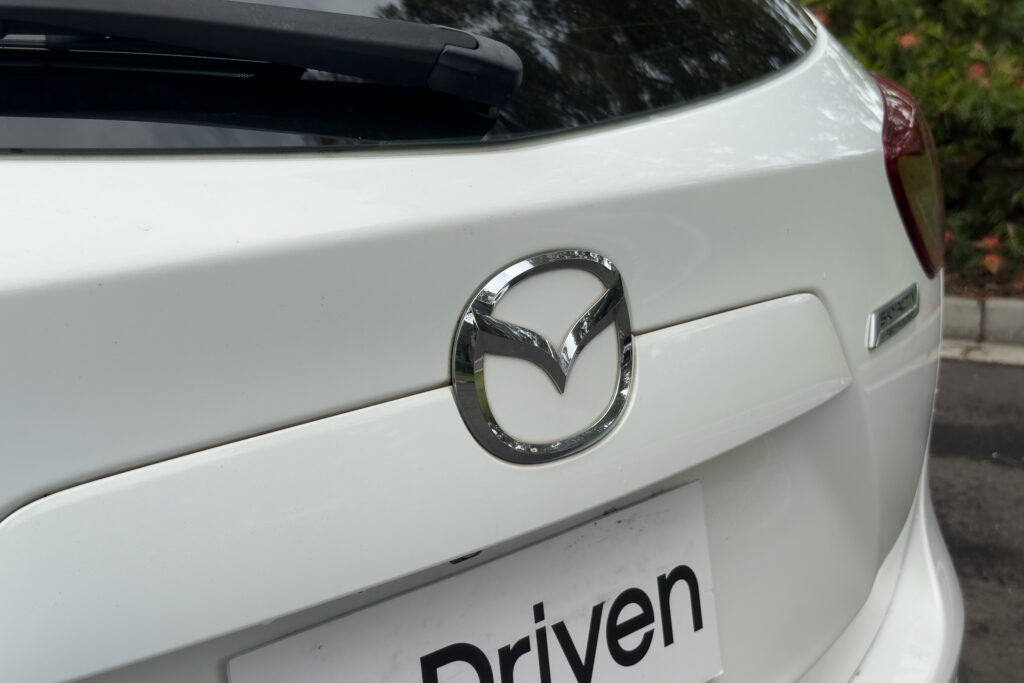 Car Image 10