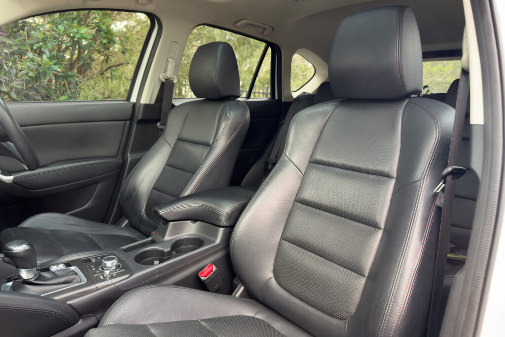 Car Image 15