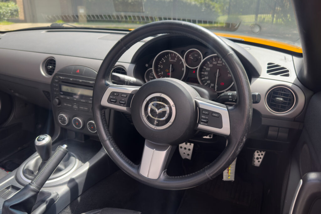Car Image 13