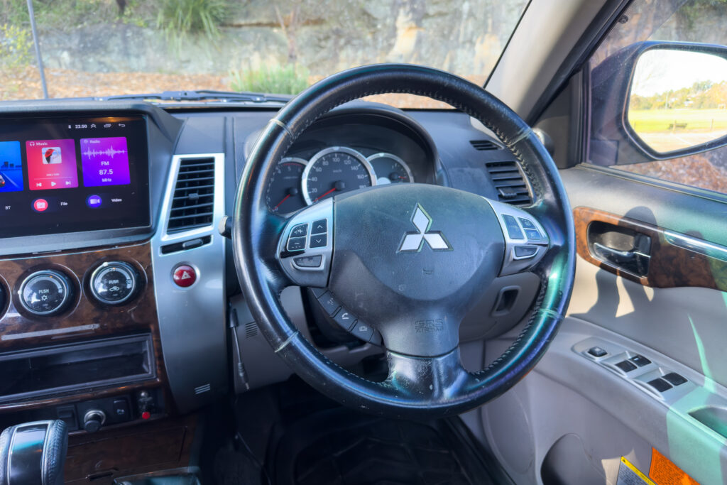 Car Image 12