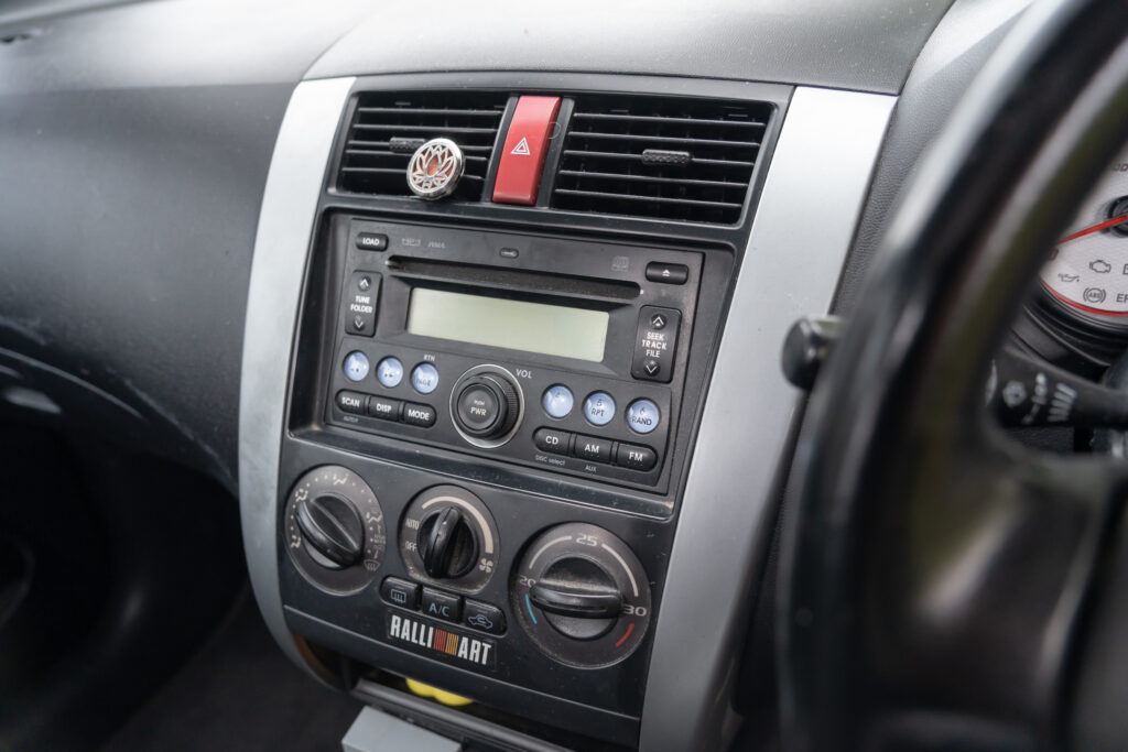 Car Image 15