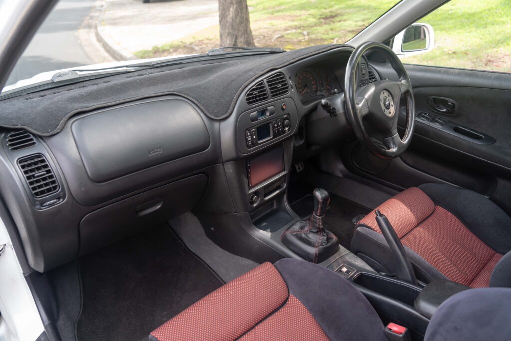 Car Image 16