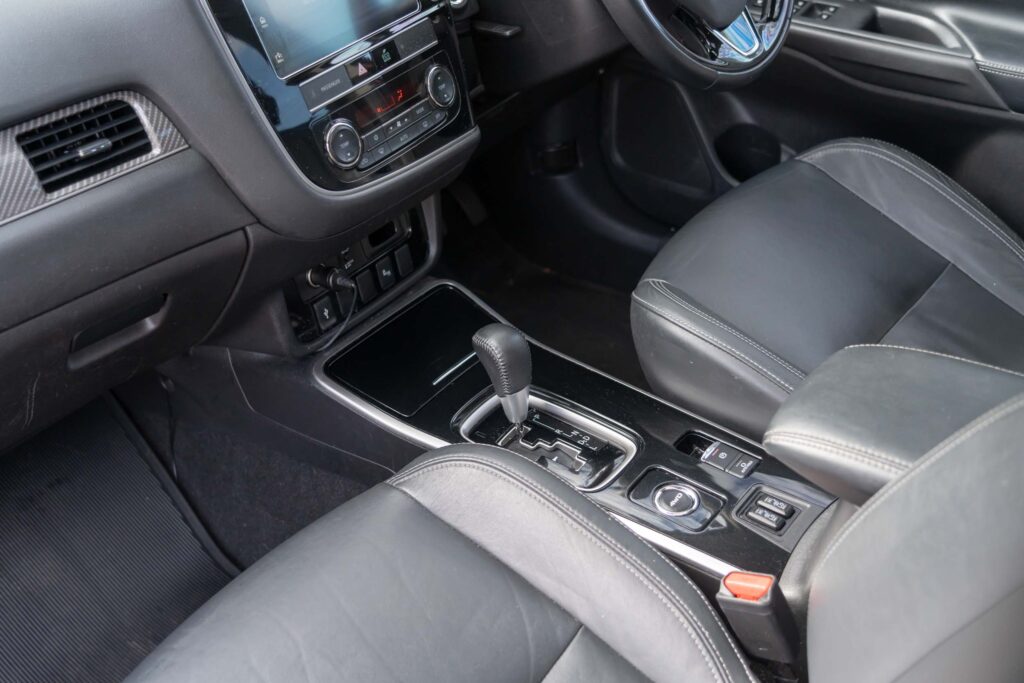 Car Image 19