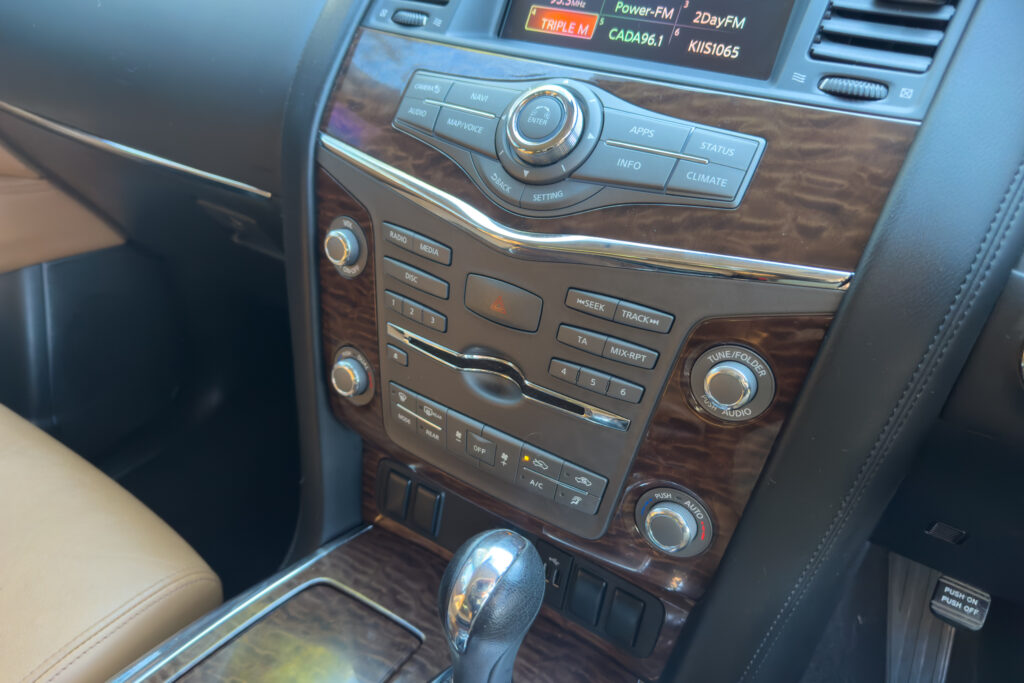 Car Image 18