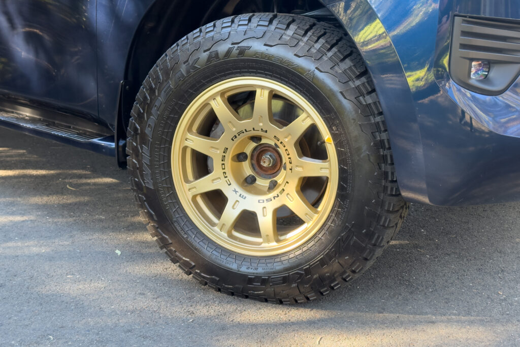 Car Image 9