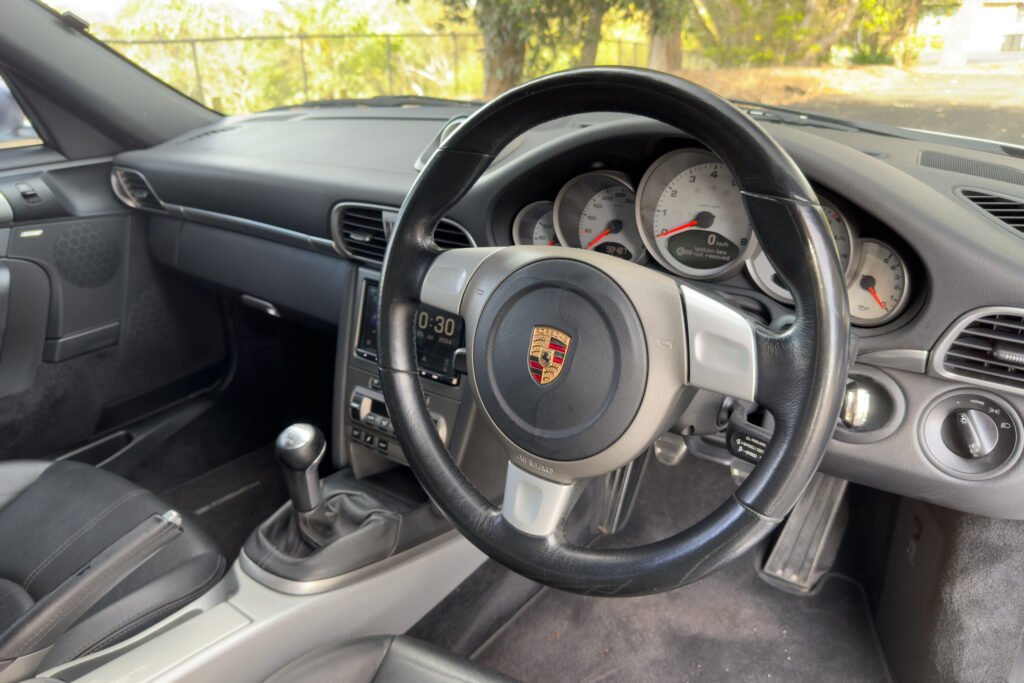 Car Image 15