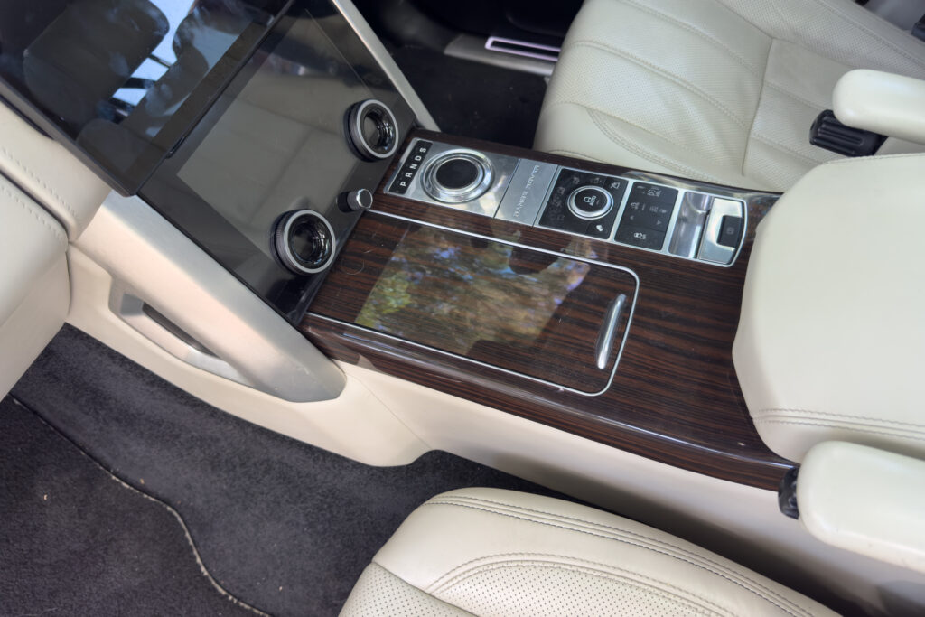 Car Image 20
