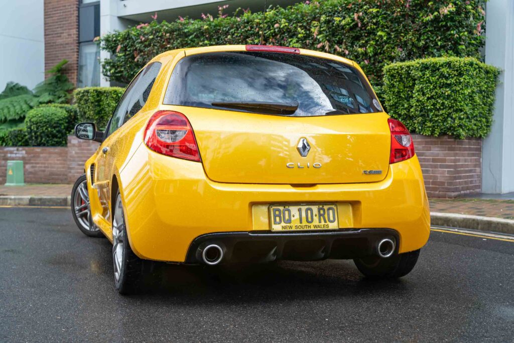 Car Image 9