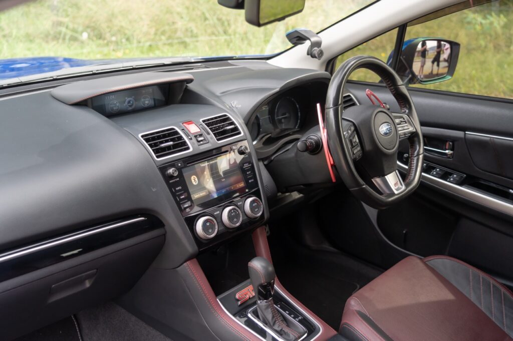 Car Image 14