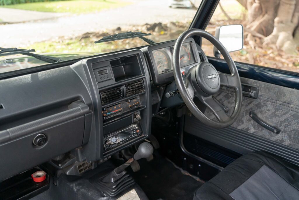 Car Image 15