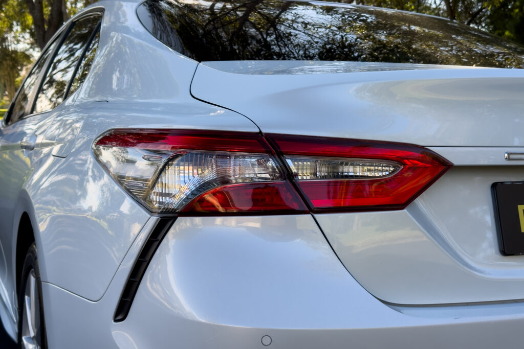 Car Image 9