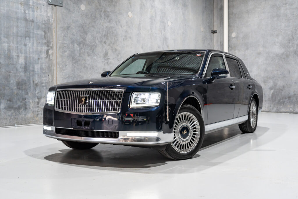 Used Toyota Century (G60) review